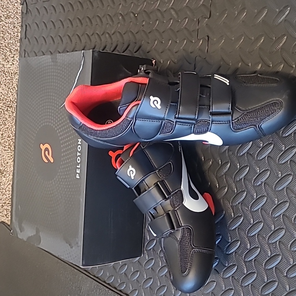 Peloton Black Cycling Shoes WITH cleat